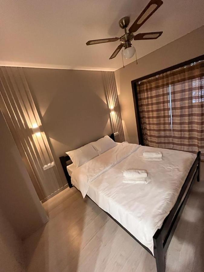 Turksib Zhalgin'S Apartments 1 מראה חיצוני תמונה