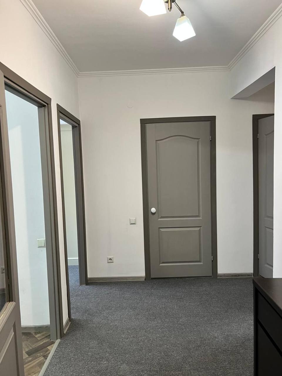 Turksib Zhalgin'S Apartments 1 מראה חיצוני תמונה