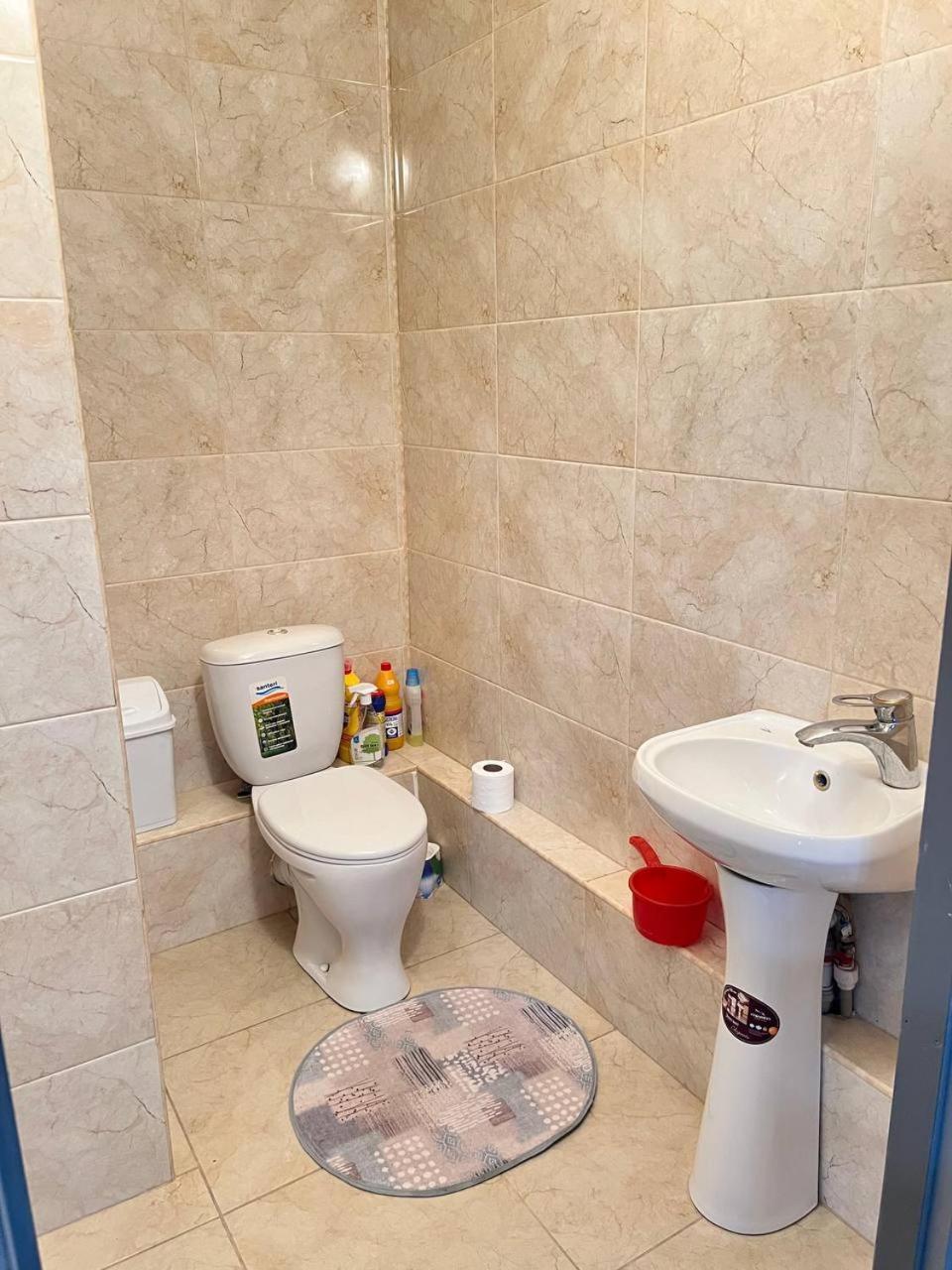 Turksib Zhalgin'S Apartments 1 מראה חיצוני תמונה